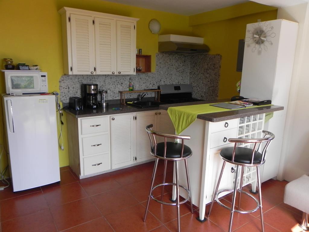 Villa Touloulou English Harbour エクステリア 写真
